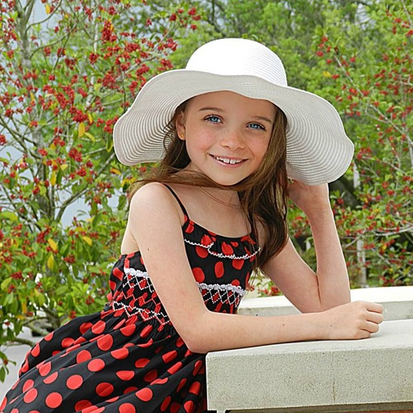 Girl's Smocked Sundress - Picture 1 of 3